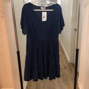 Umgee USA XL curvy v-neck tiered dress